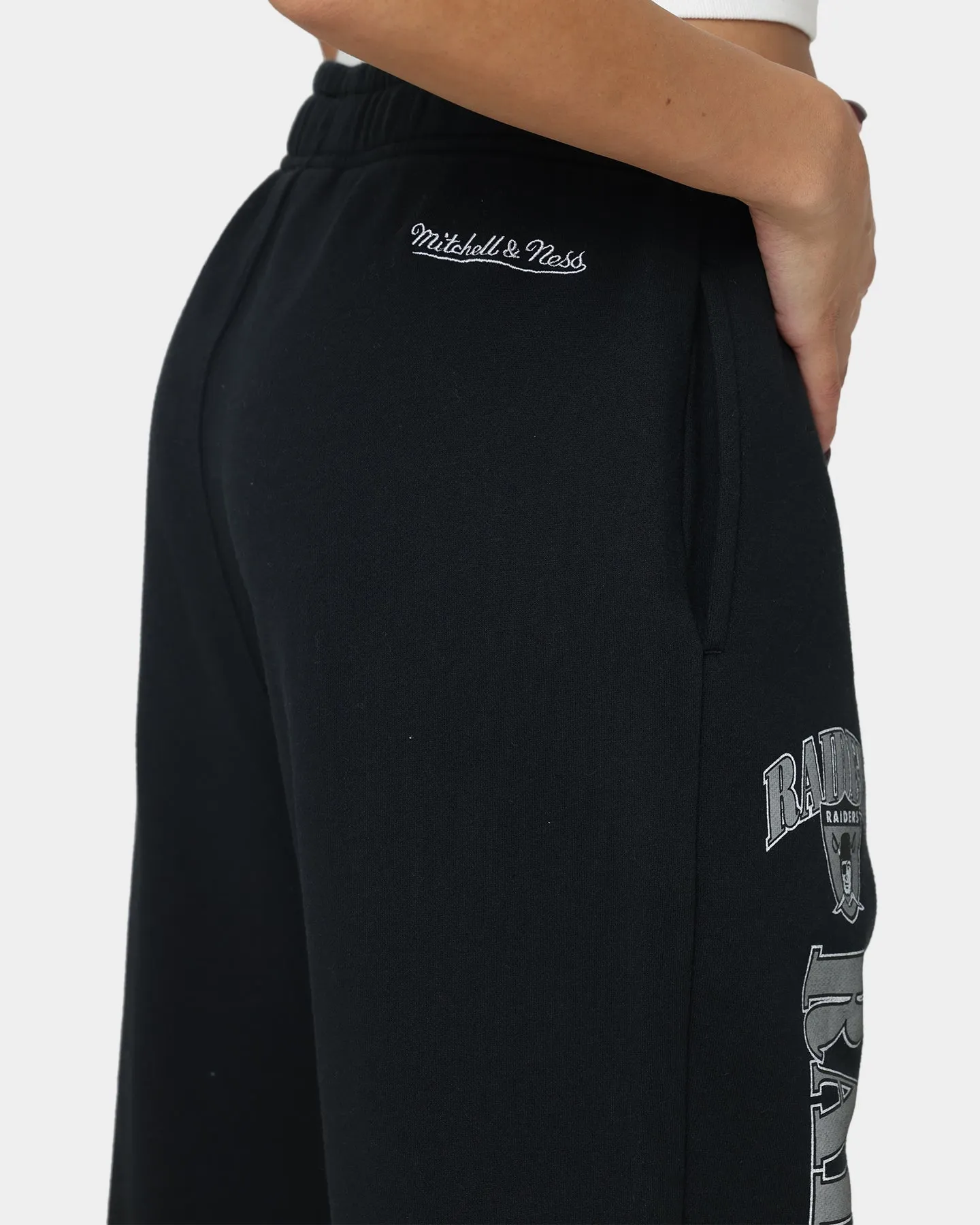 Mitchell & Ness Women's Las Vegas Raiders Arched Logo Sweat Pants Faded Black