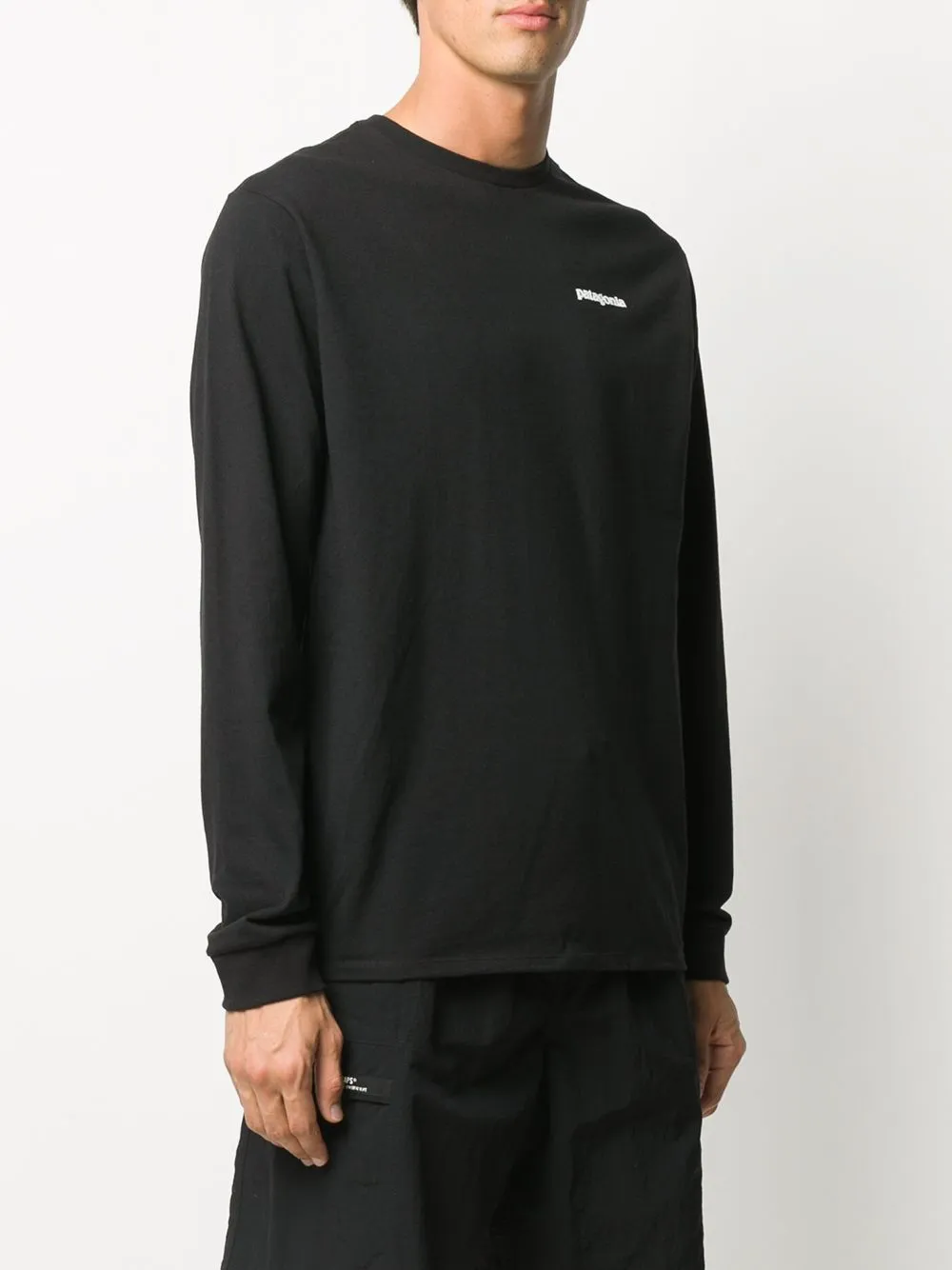 P-6 long-sleeved T-shirt